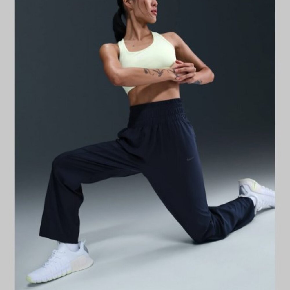 Nike Dri-FIT One Ultra High-Waisted Pants L